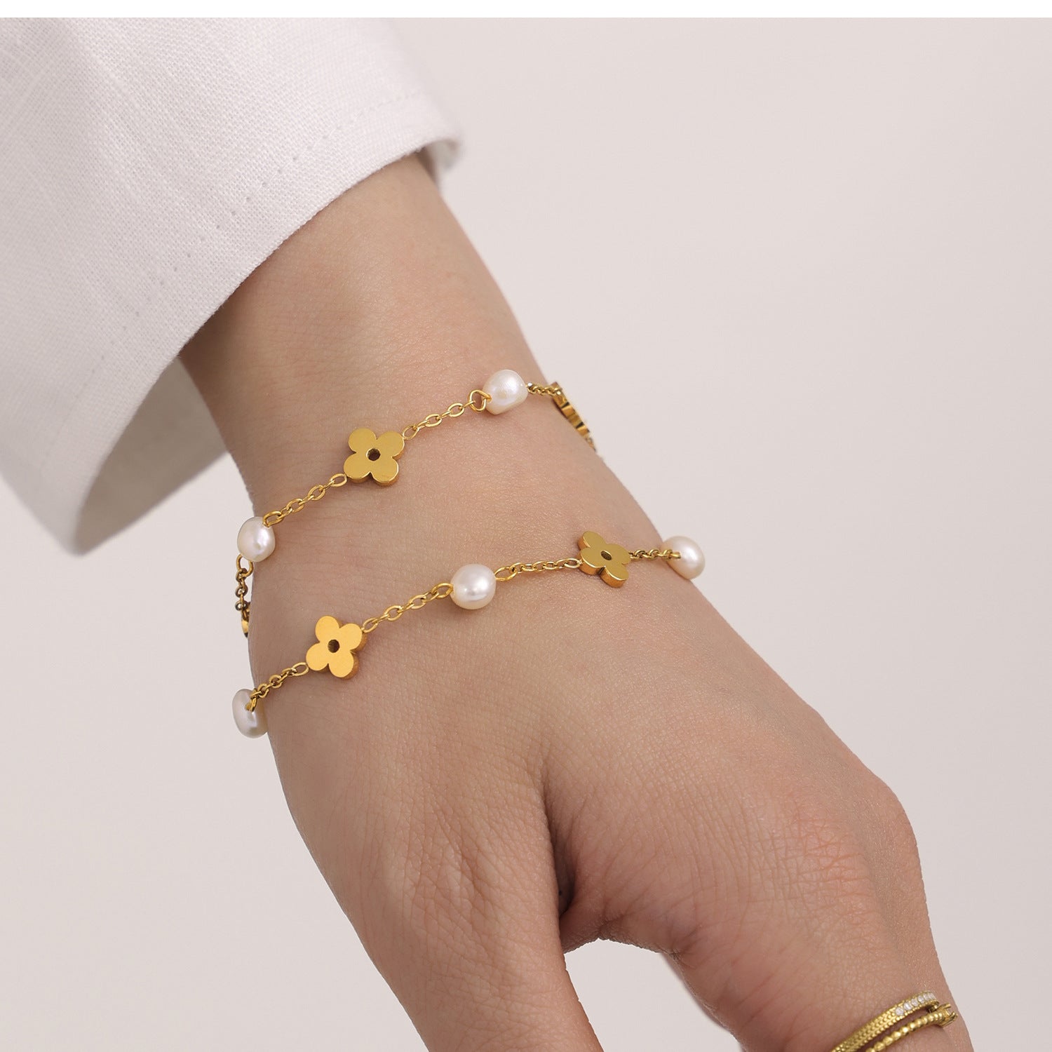 Wholesale 18K real gold freshwater pearl flower chain necklace i bracelet stainless steel set